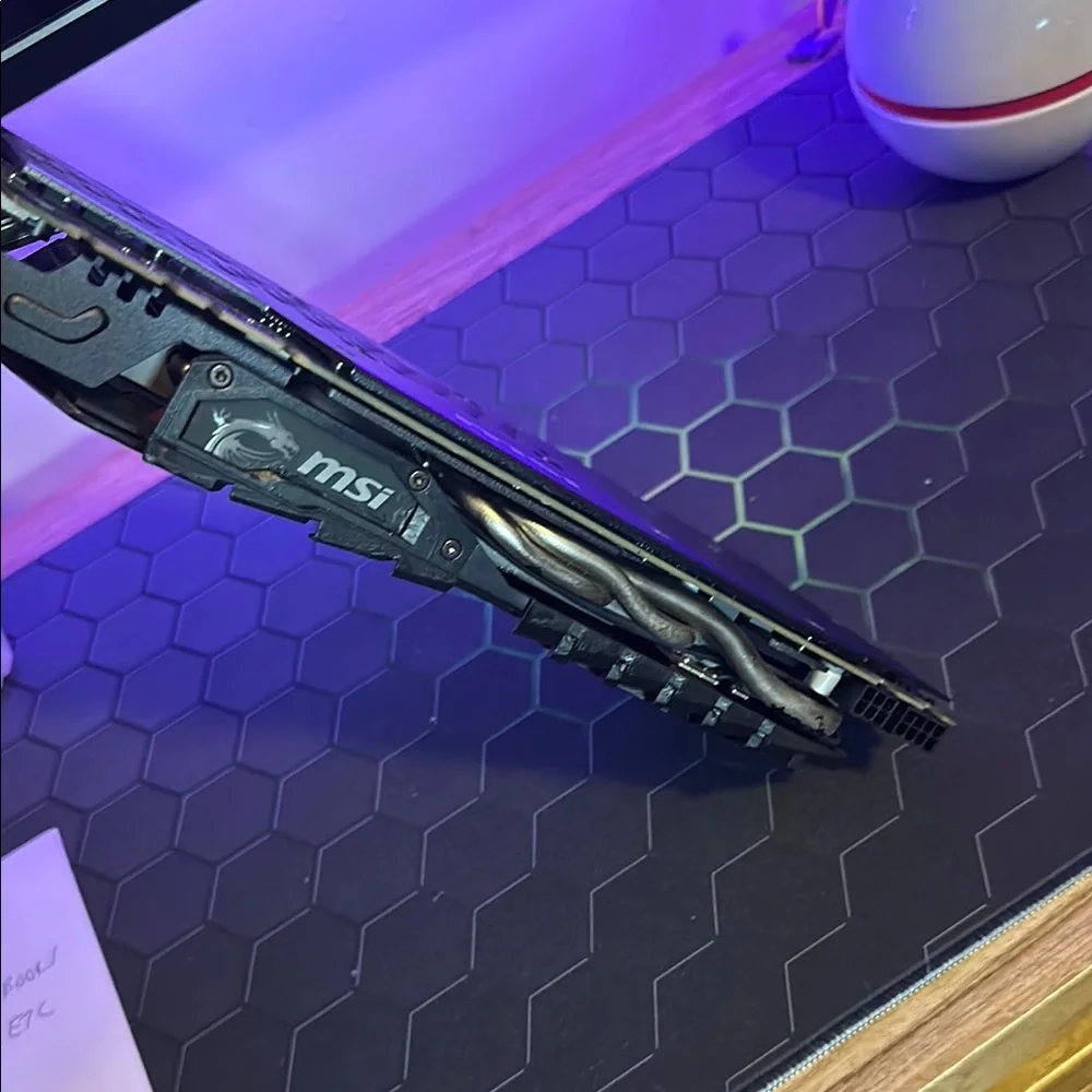MSI GTX 1080 8gb (Casing painted black)